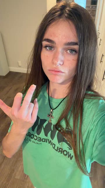 megnutt02lovesu