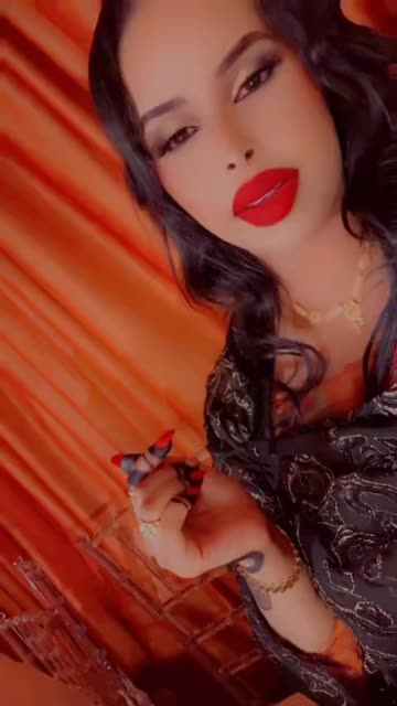 lipstick for burnt orange dress What Color Lipstick to Wear With an Orange Dress?