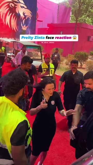 Prity Zinta face reaction  #prityzinta #bollywood #bollywoodspotlight