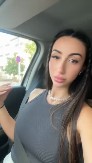 bellavhadid12