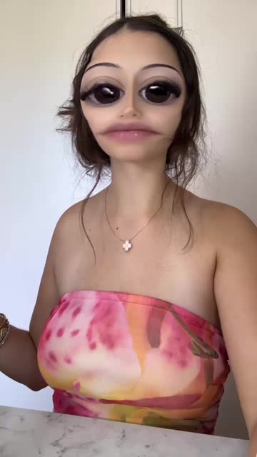 Emma🎀's Trendy Outfit & Nail Art Reveal | Video by 𝑬𝒎𝒎𝒂