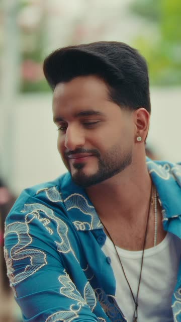 avneetkaur_13
