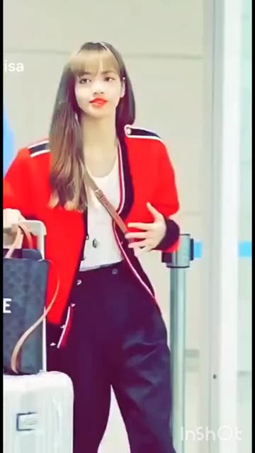 Lisa lover like this video and comment me  heart