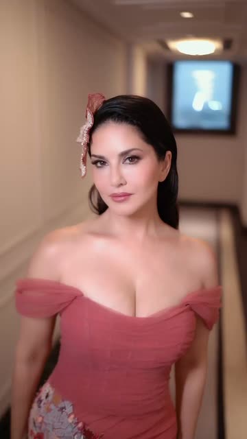 sunny leone pink dress 640x960px | free download | HD wallpaper: Sunny Leone In Pink Nighty  Photoshoot