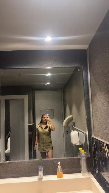 yashikawadhwa17