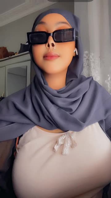 ladan_qurux22