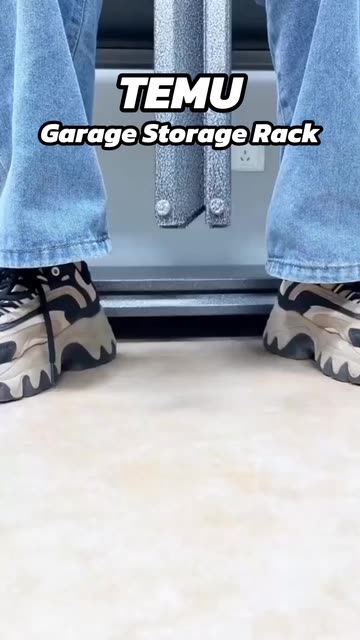 Moving Boxes on Snapchat: Trending Videos & More