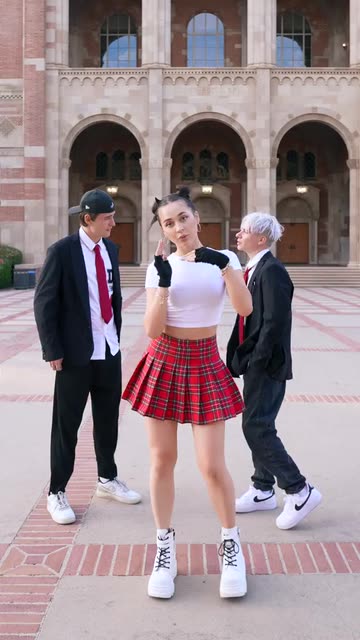 Dress Code Outfits on Snapchat: Trending Videos & More