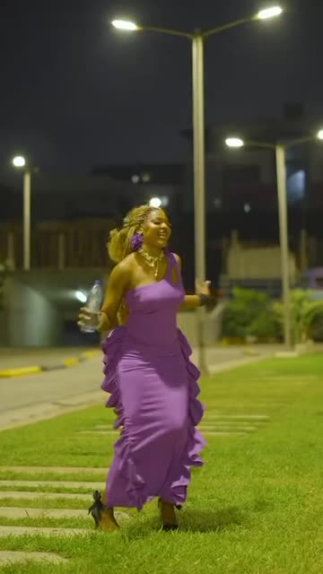 PURPLE SPEEDY's Viral Nighttime Celebration: A Dance of Joy
