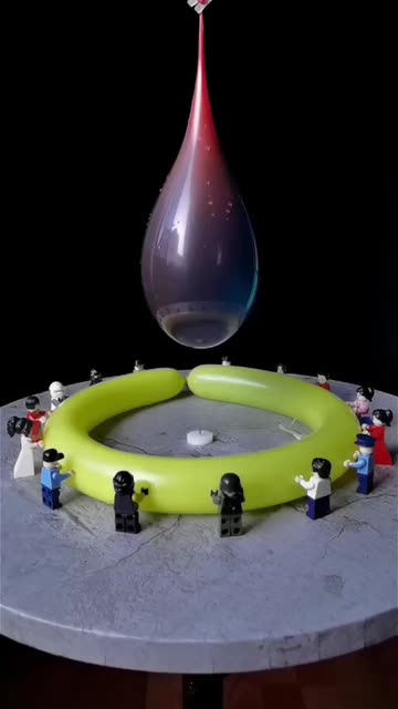 Toothpaste Fountain on Snapchat: Trending Videos & More