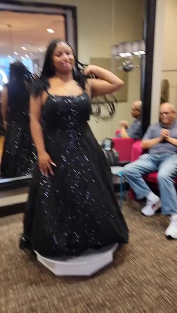 black dress girl prom fight video Black Dress Girl Prom Video