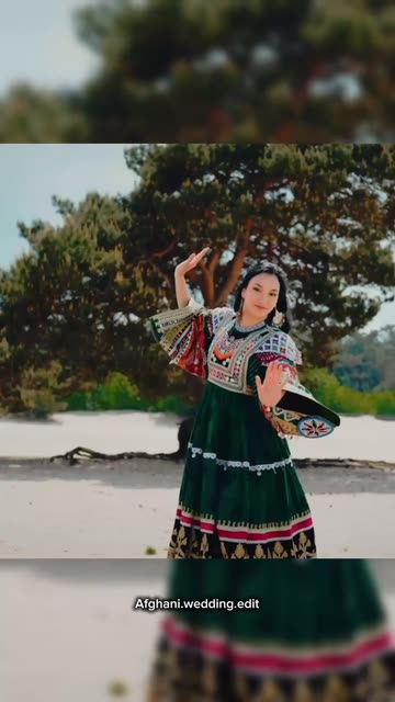 Afghan Girls Bringing the Wedding Vibes #AfghanWedding #AfghanGirls  #AttanVibes #PashtoDance #DesiWeddingVibes #AfghanCulture #KabulWeddings  #DanceTradition #A