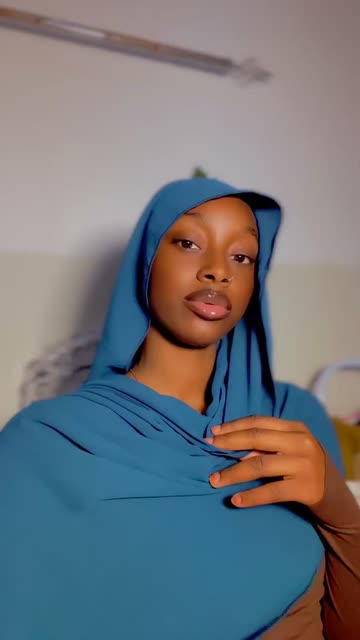 Zeynab Aïdara زينب🧸🤎
